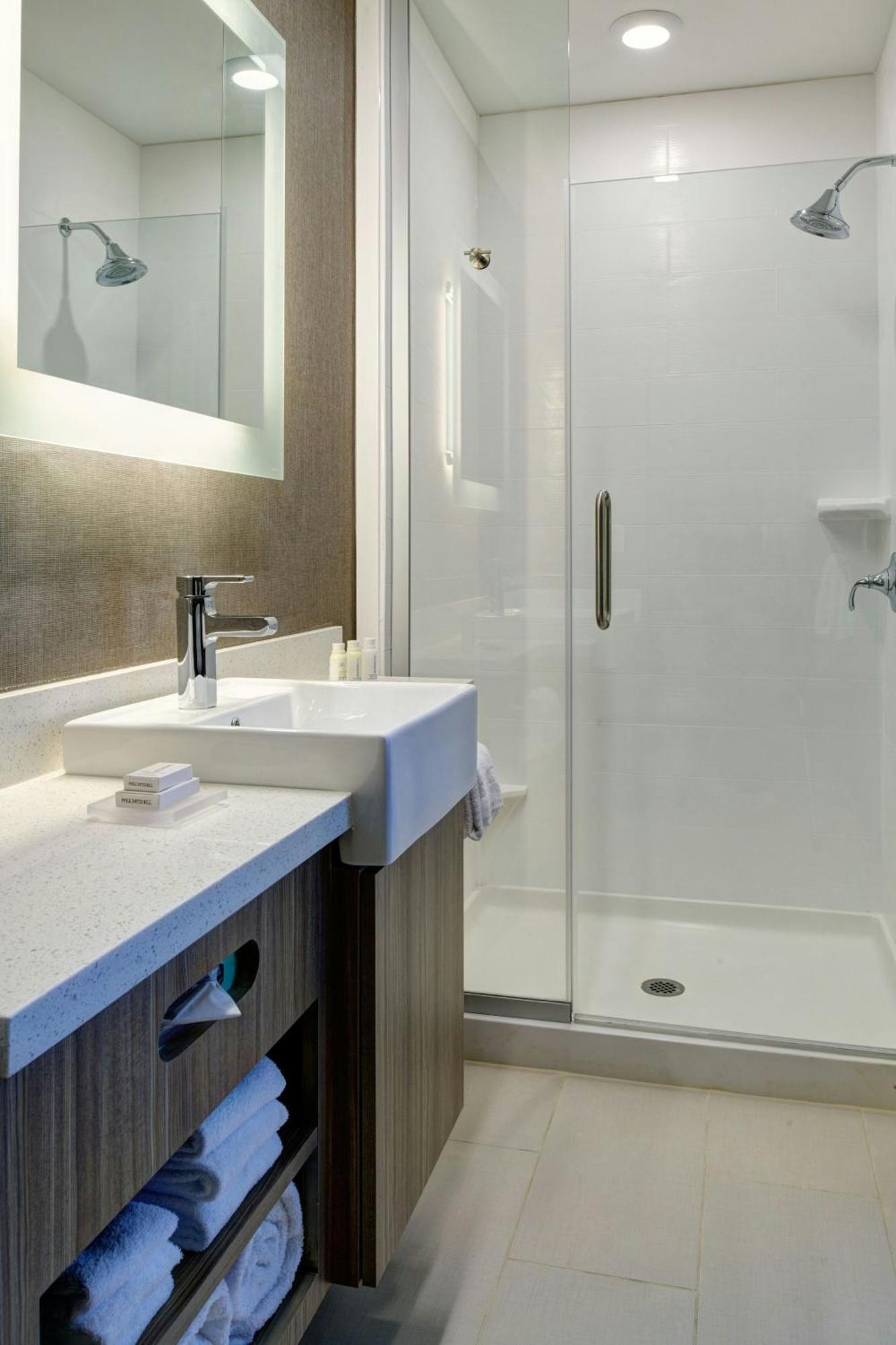 גרנדוויל Springhill Suites By Marriott Grand Rapids West מראה חיצוני תמונה