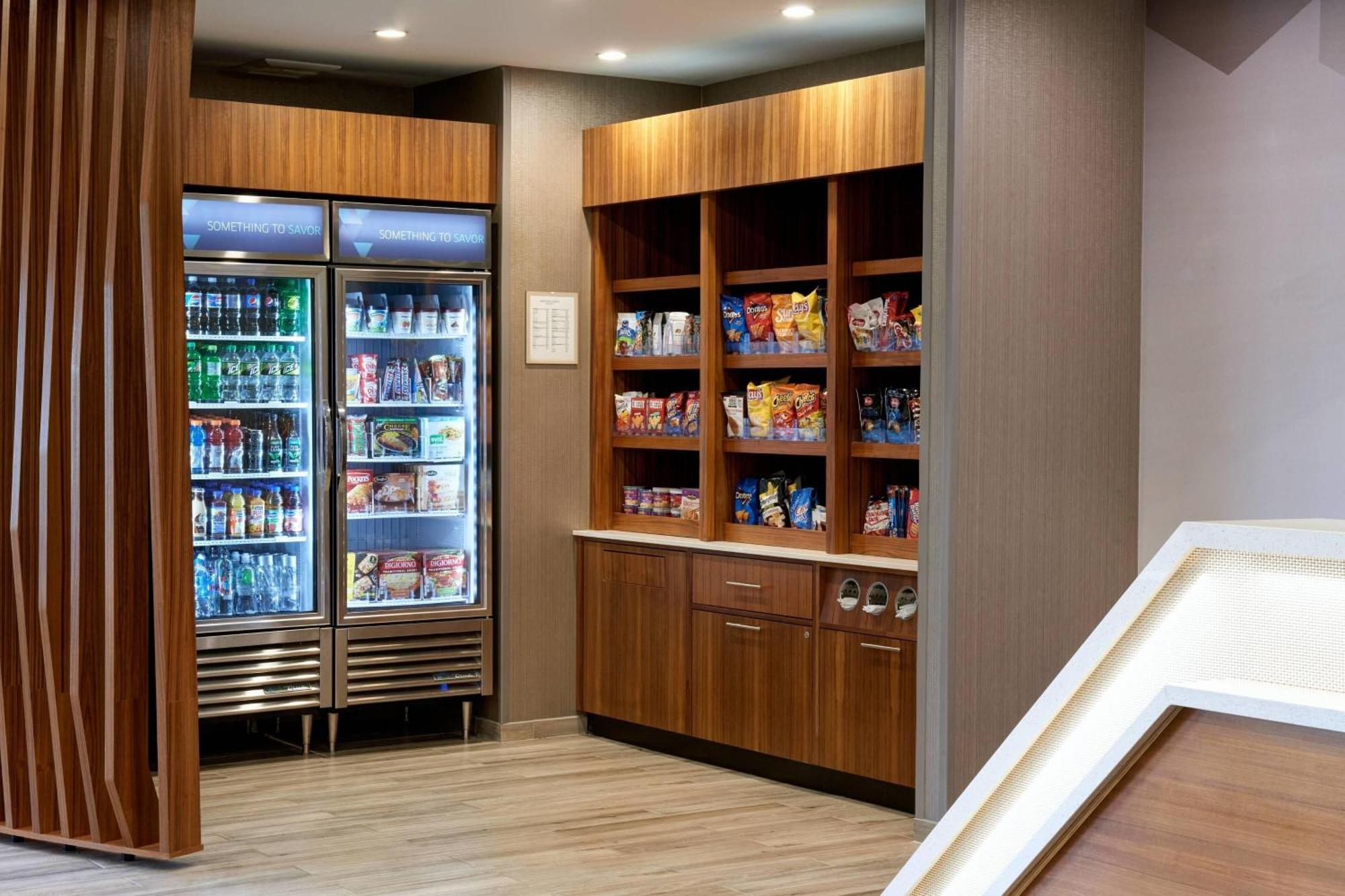גרנדוויל Springhill Suites By Marriott Grand Rapids West מראה חיצוני תמונה